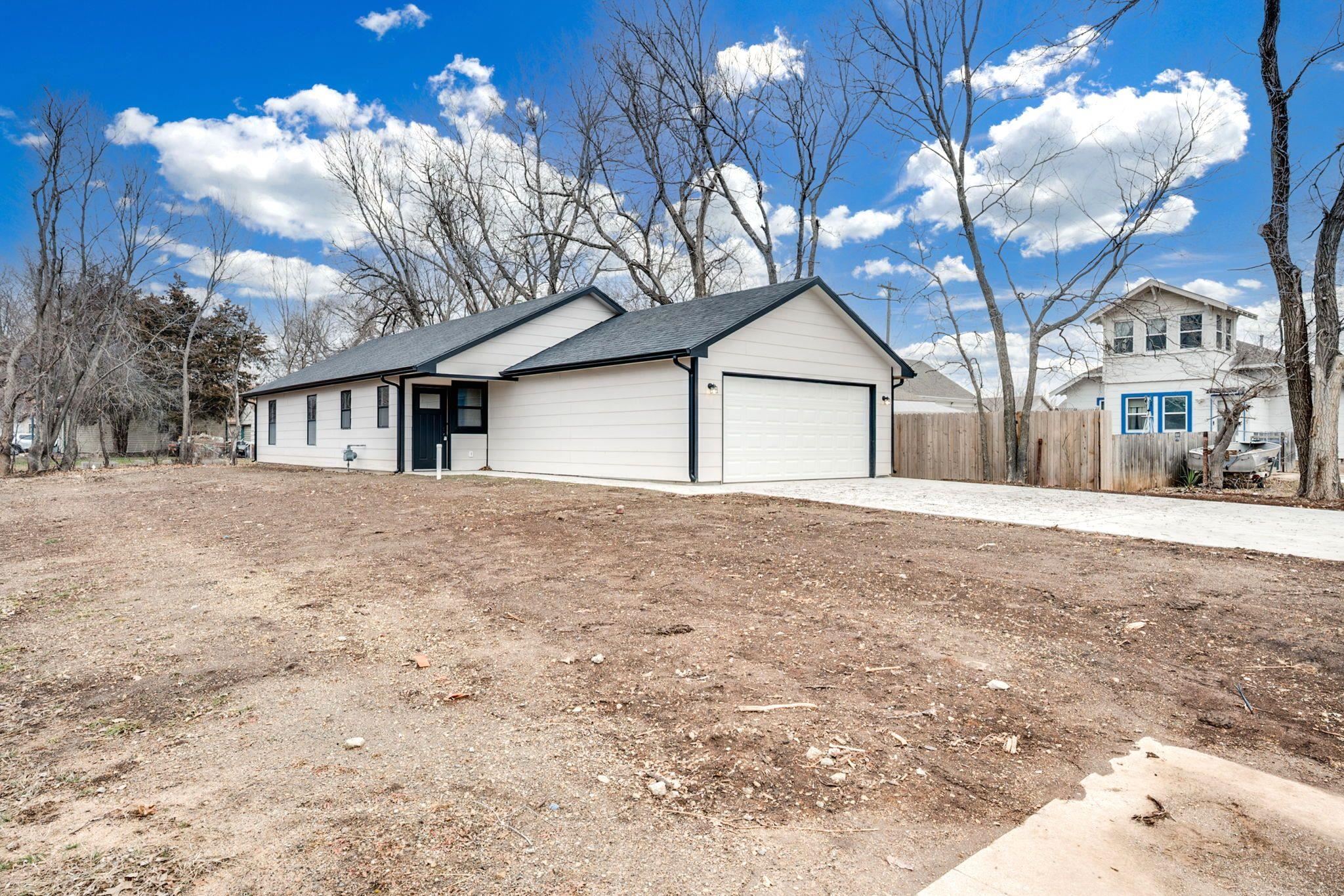 1016 Clark Avenue El Dorado KS 67042
