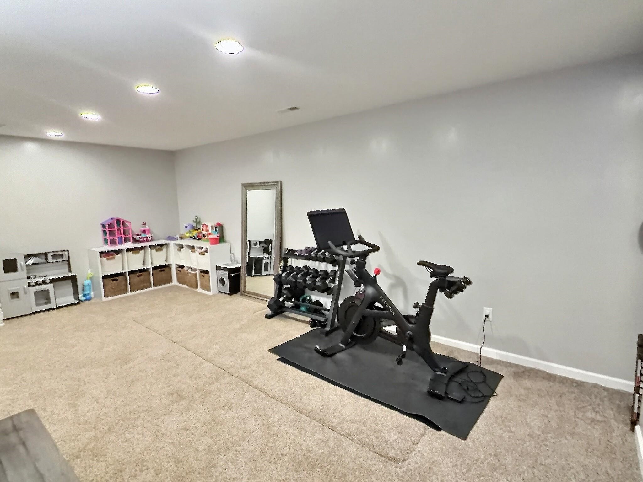 2021 Chestnut Street Newton KS 67114