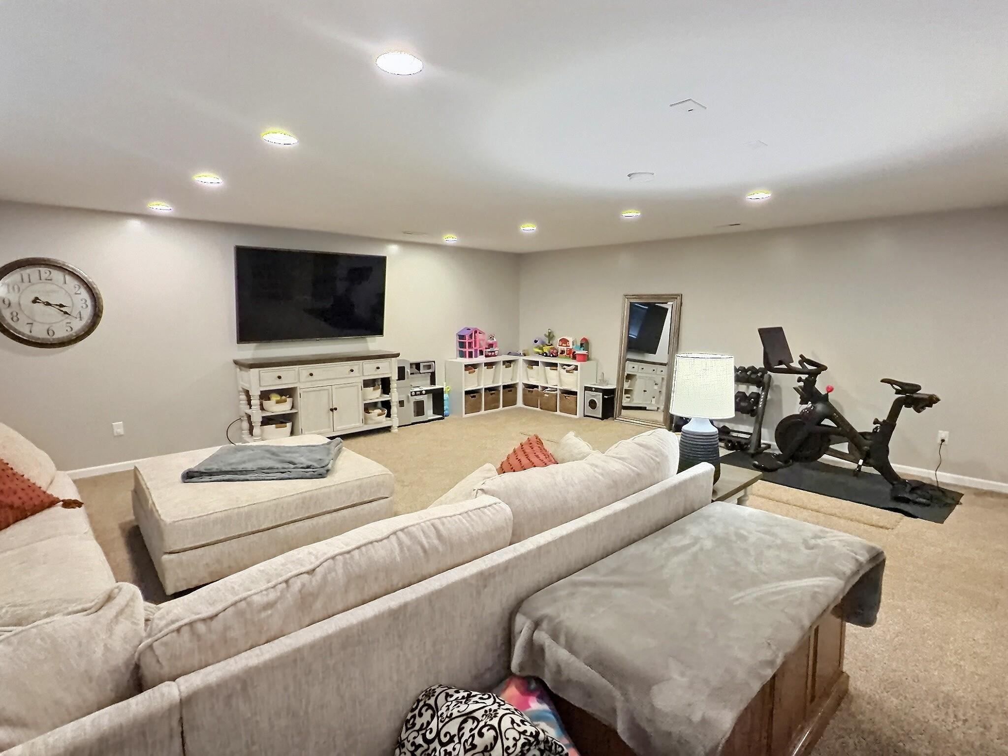 2021 Chestnut Street Newton KS 67114