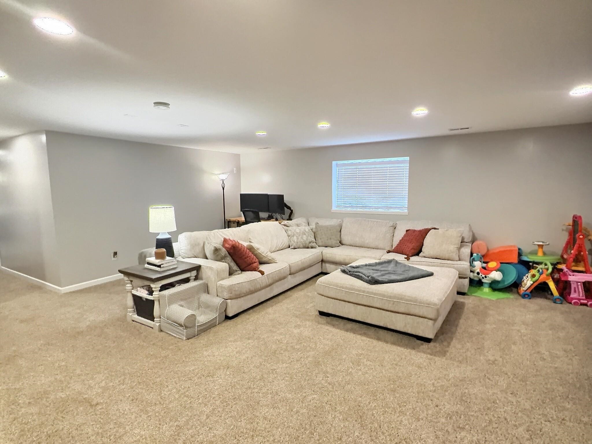 2021 Chestnut Street Newton KS 67114
