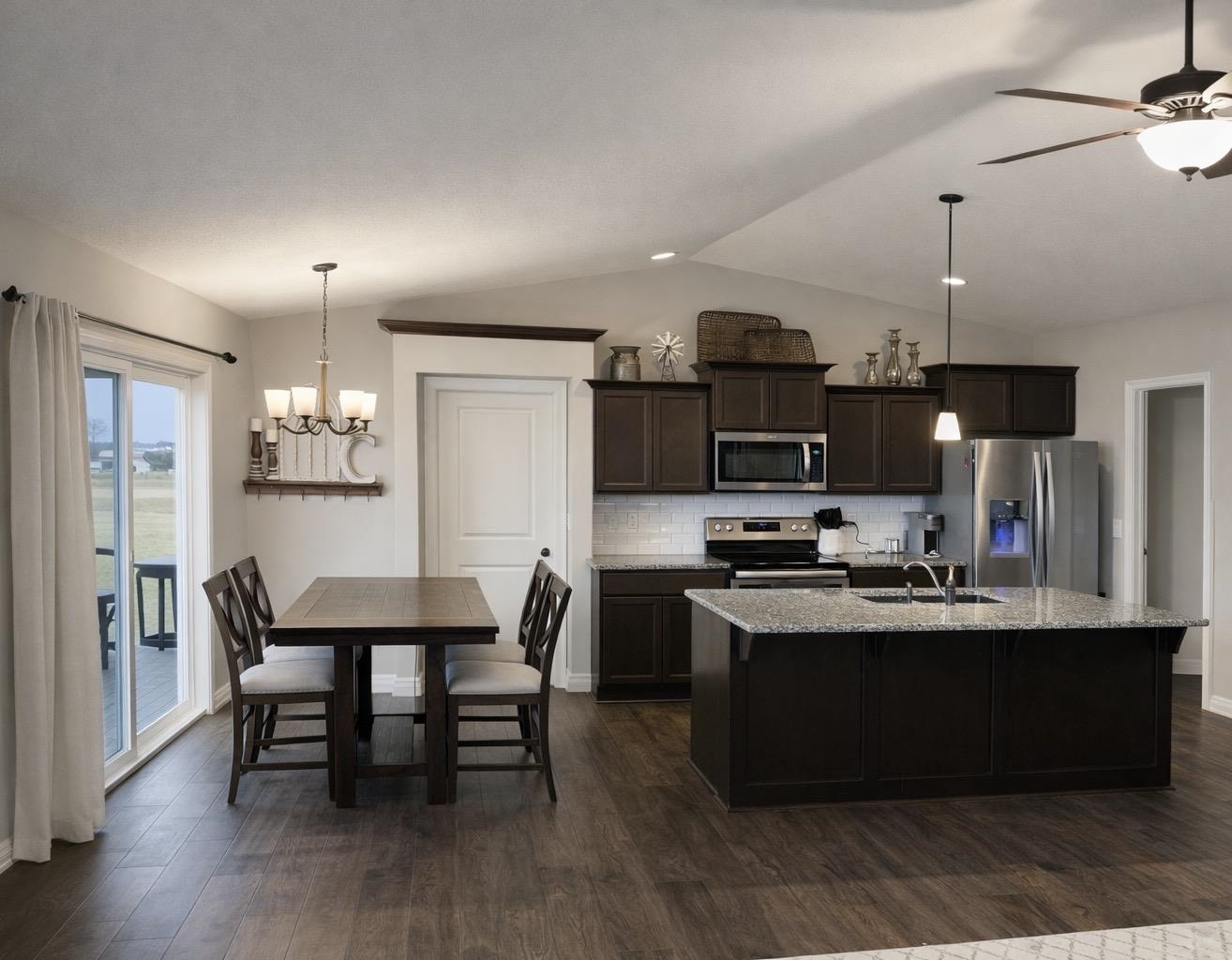 2021 Chestnut Street Newton KS 67114