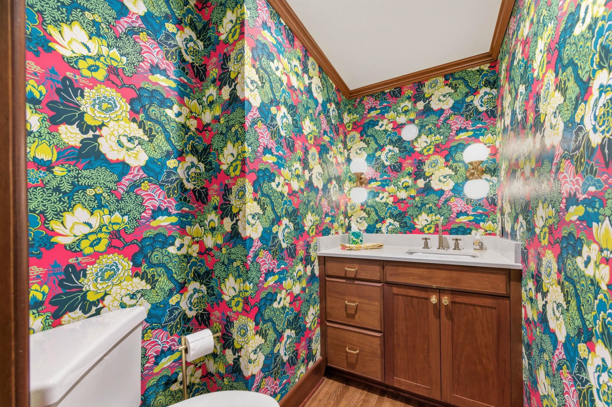 412 S Dellrose Wichita KS 67218