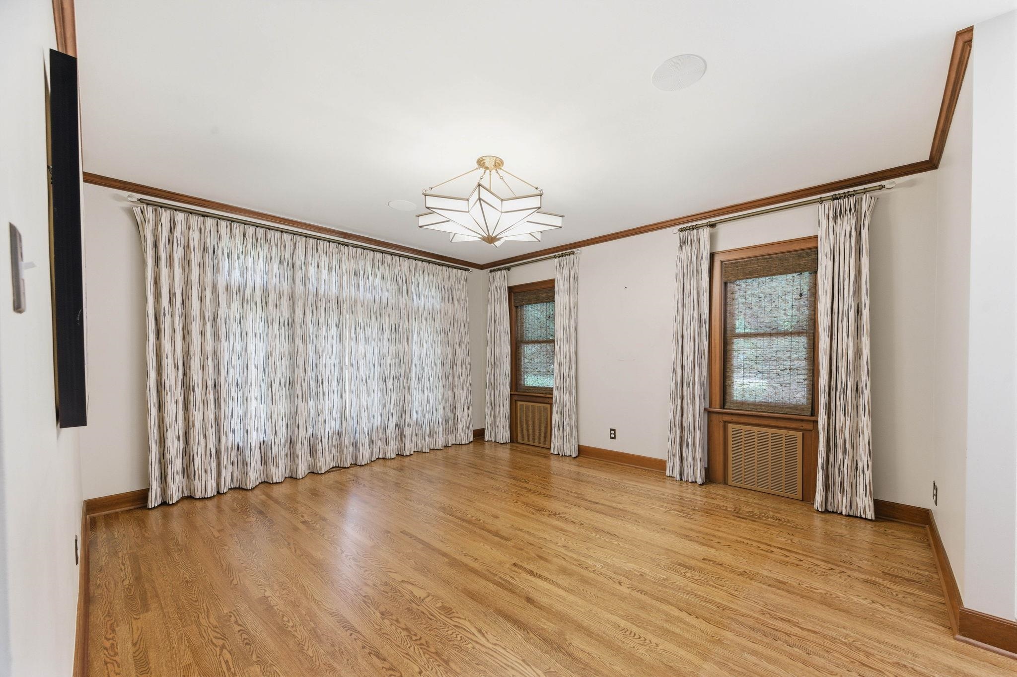 412 S Dellrose Wichita KS 67218
