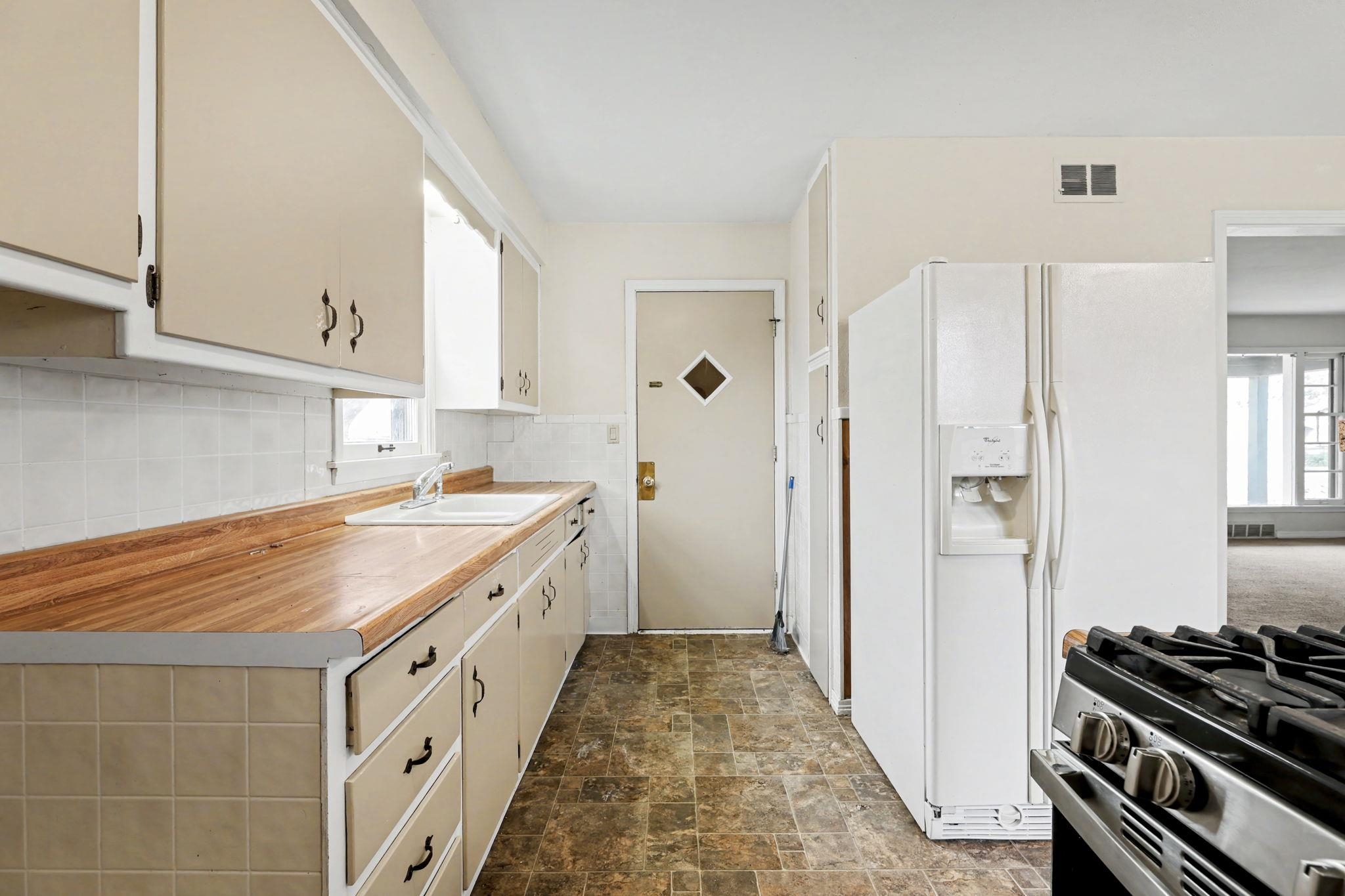 3249 S Palisade Avenue Wichita KS 67217