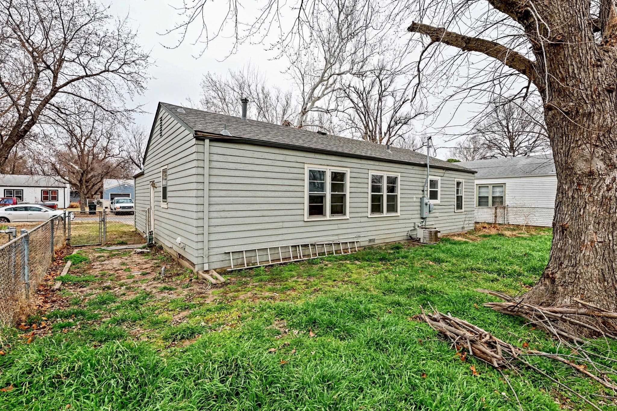 3249 S Palisade Avenue Wichita KS 67217