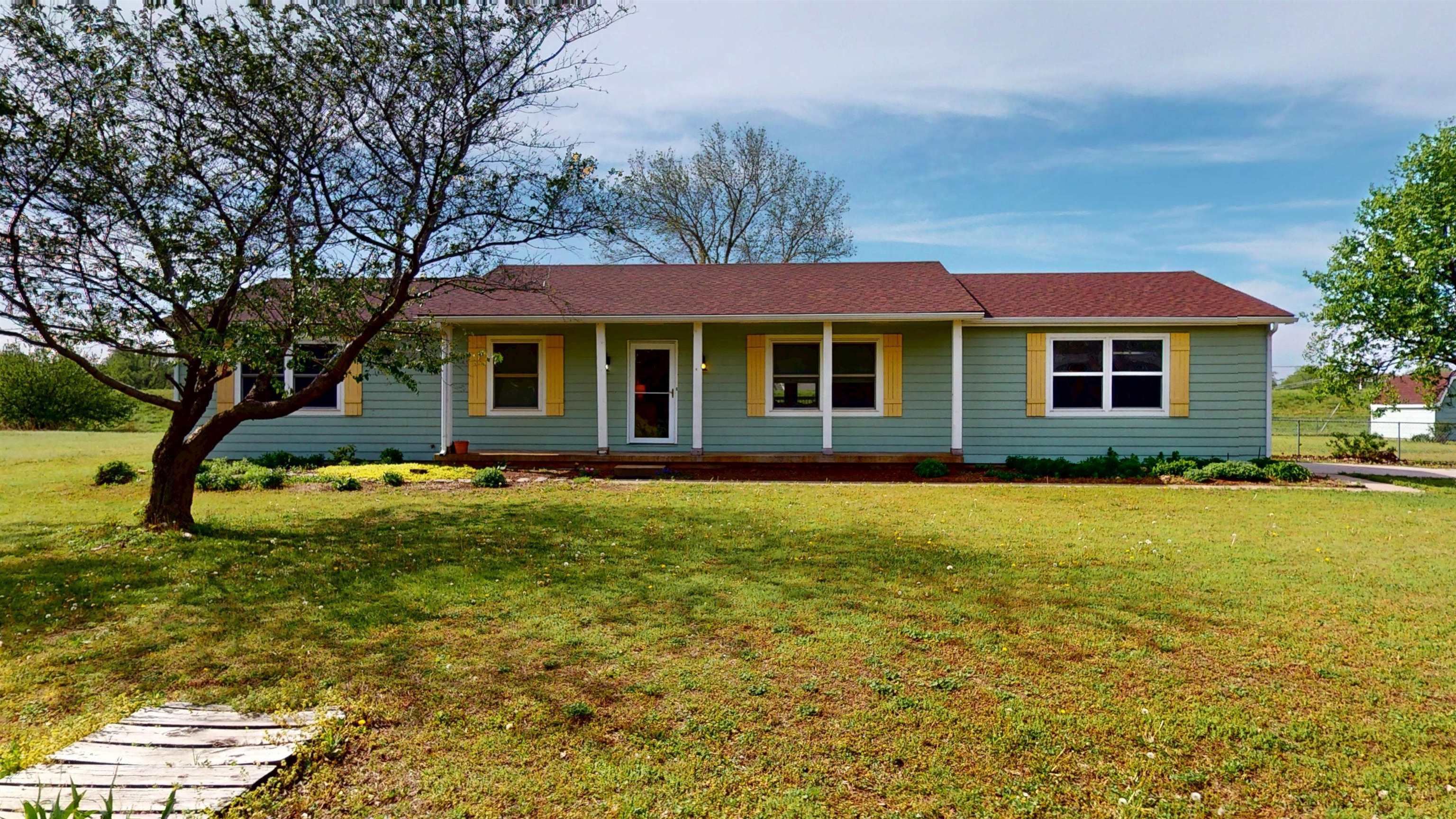 515 W 38th Street Wichita KS 67204