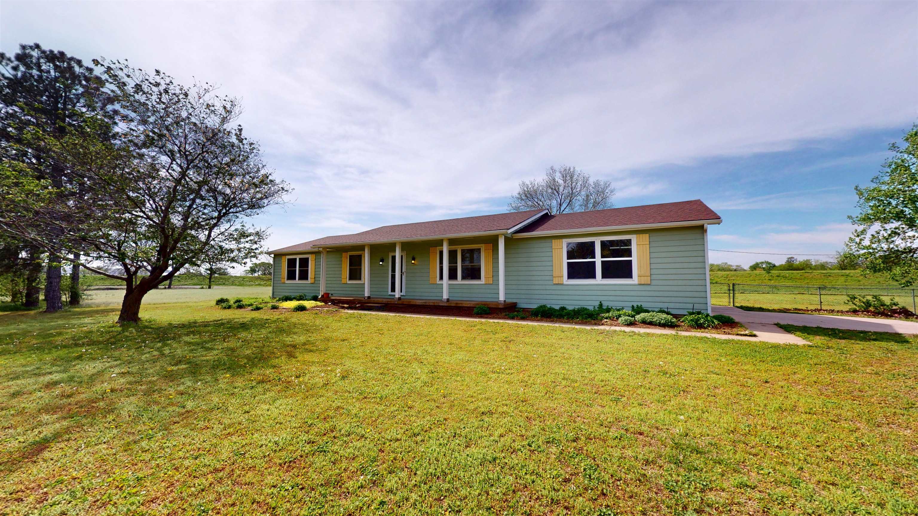 515 W 38th Street Wichita KS 67204