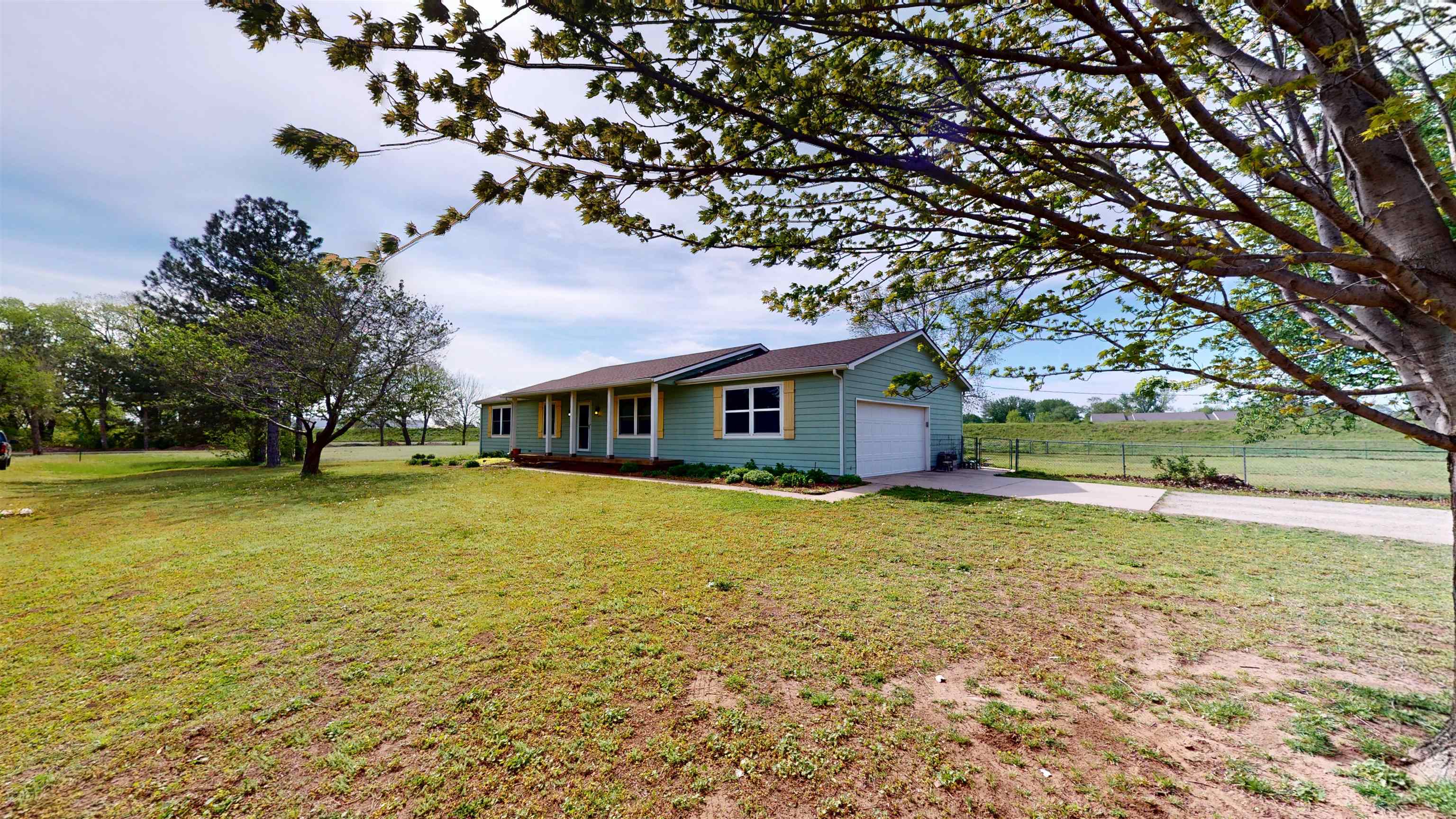 515 W 38th Street Wichita KS 67204