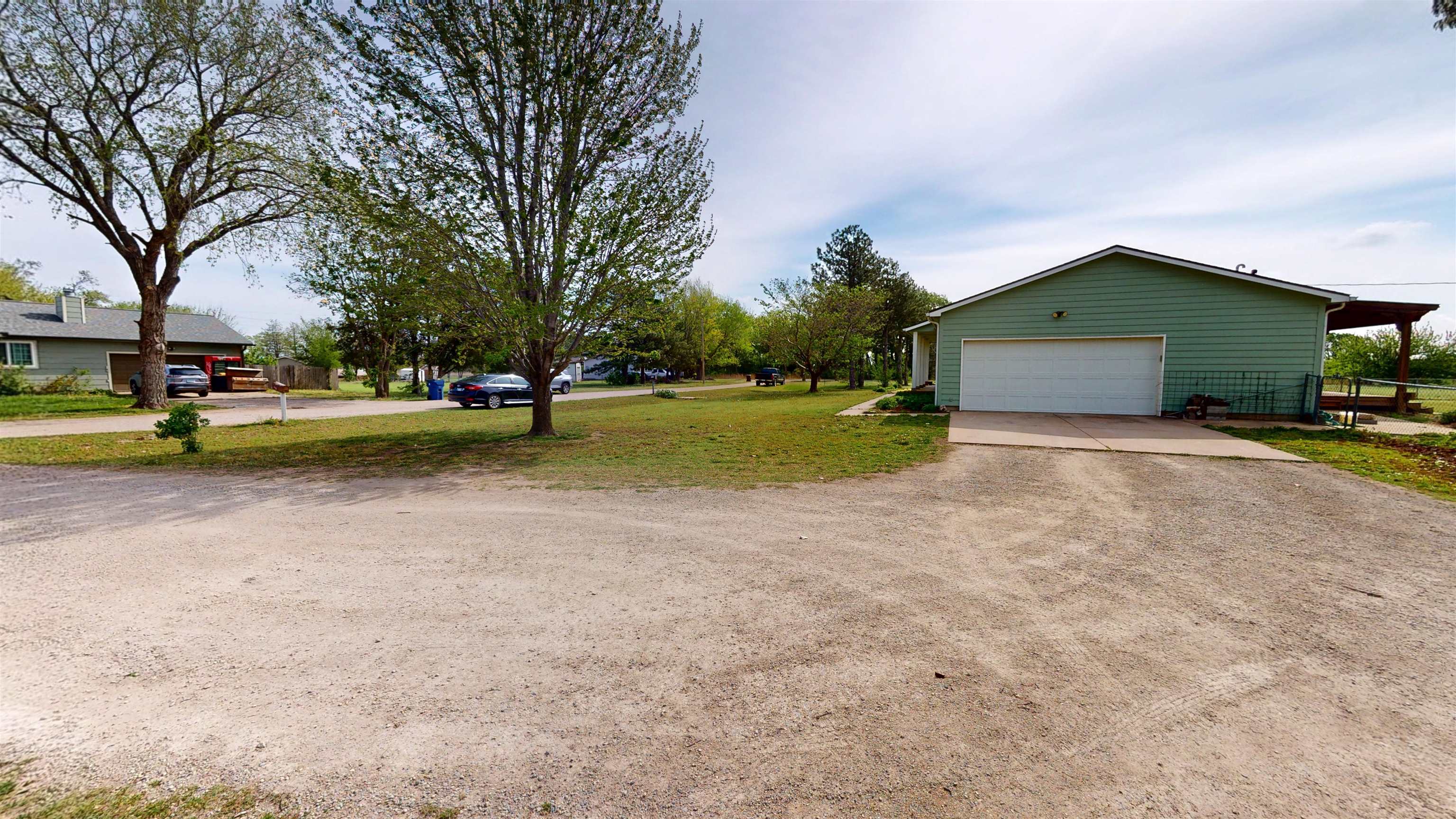 515 W 38th Street Wichita KS 67204