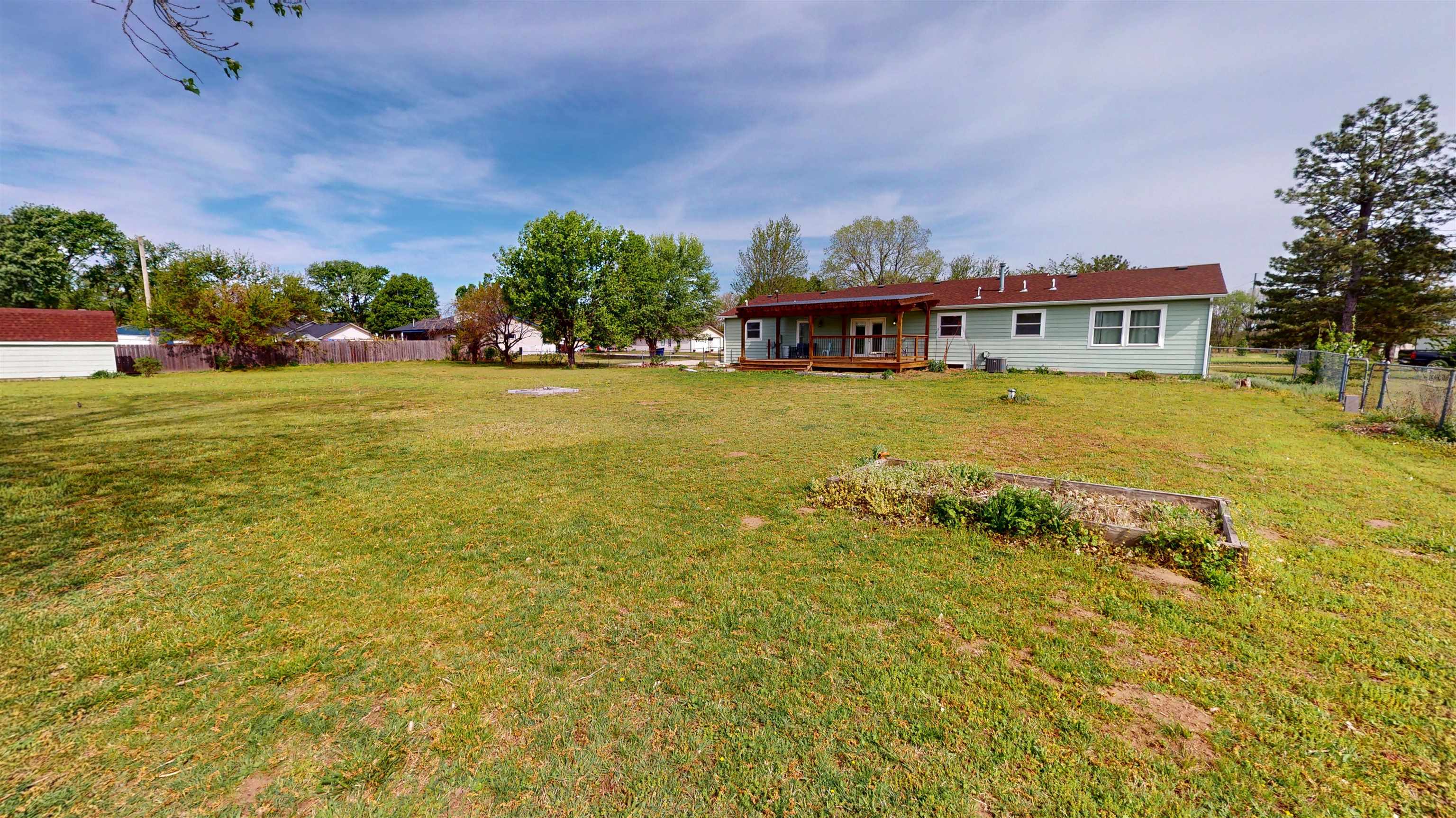 515 W 38th Street Wichita KS 67204