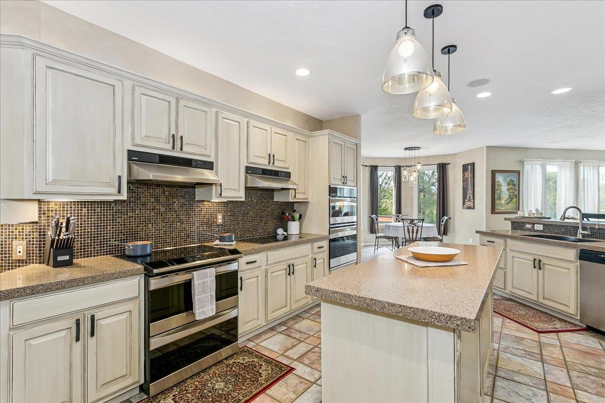 1509 N Freedom Road Wichita KS 67230-7173