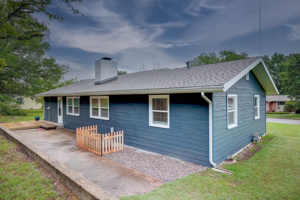 410 Highland Drive Arkansas City KS 67005