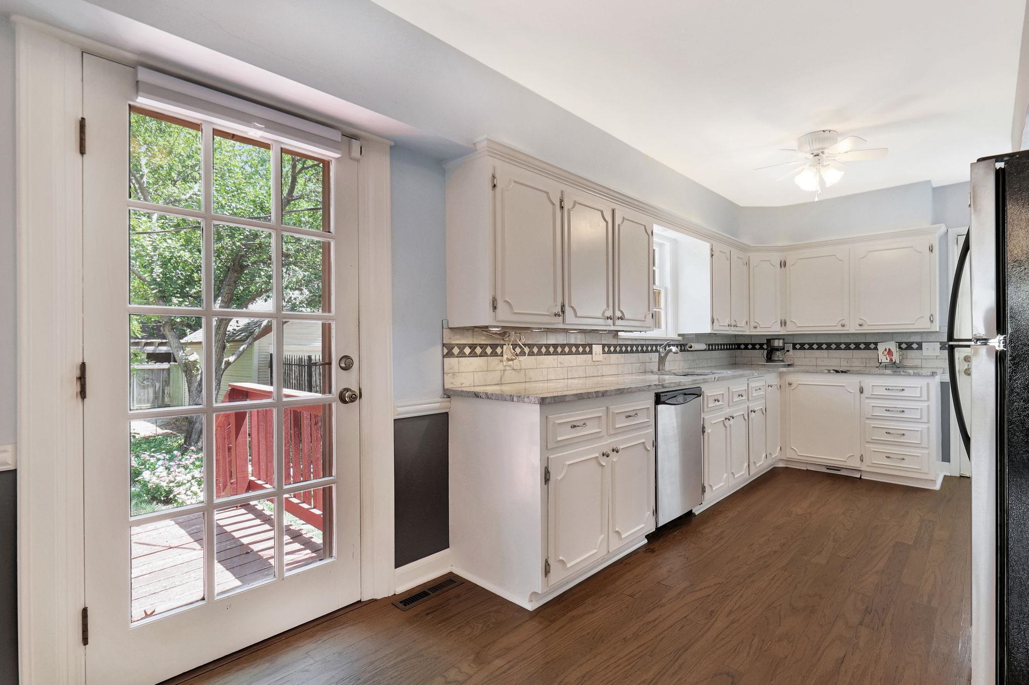 208 N Parkwood Lane Wichita KS 67208