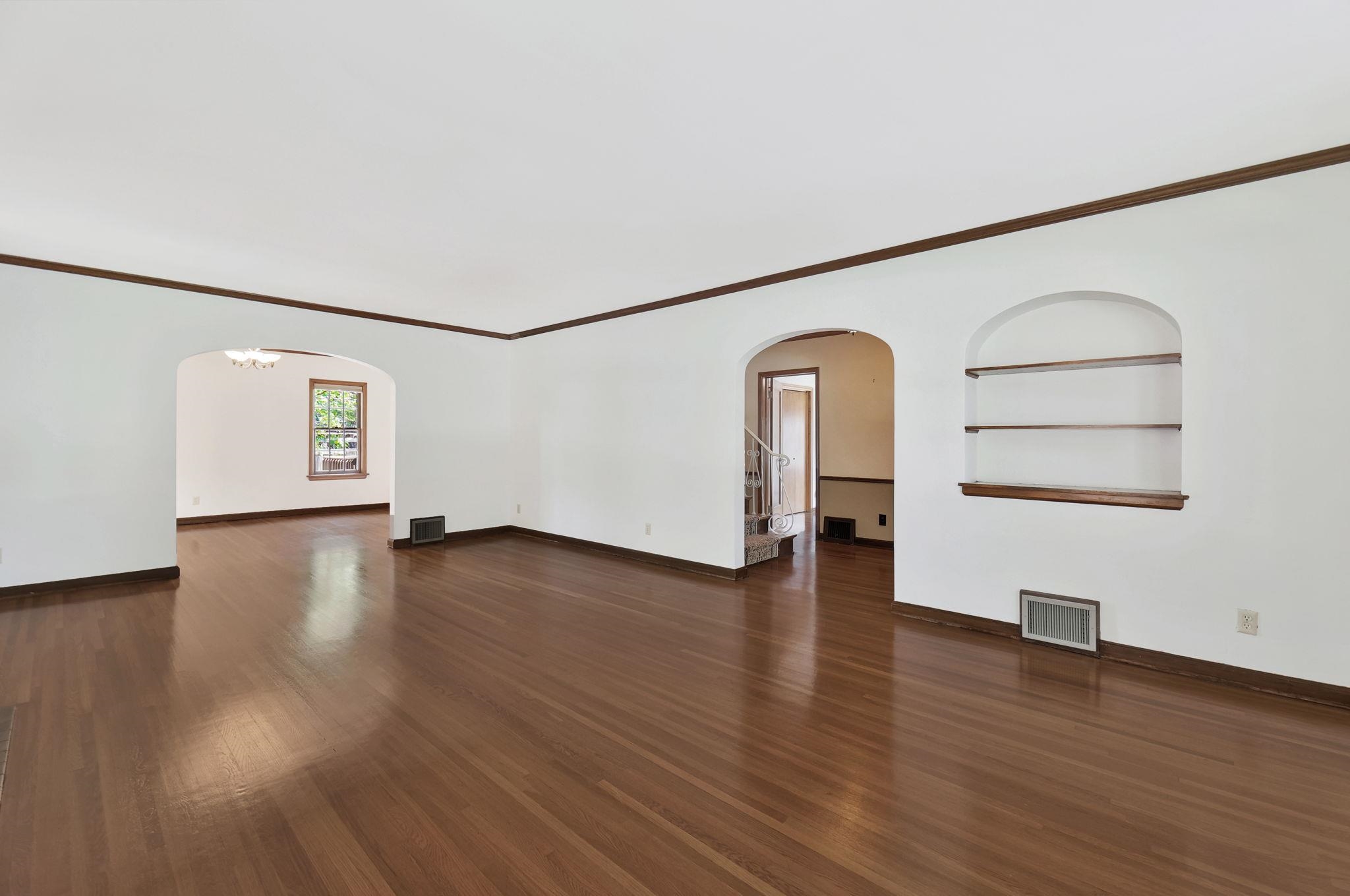 208 N Parkwood Lane Wichita KS 67208