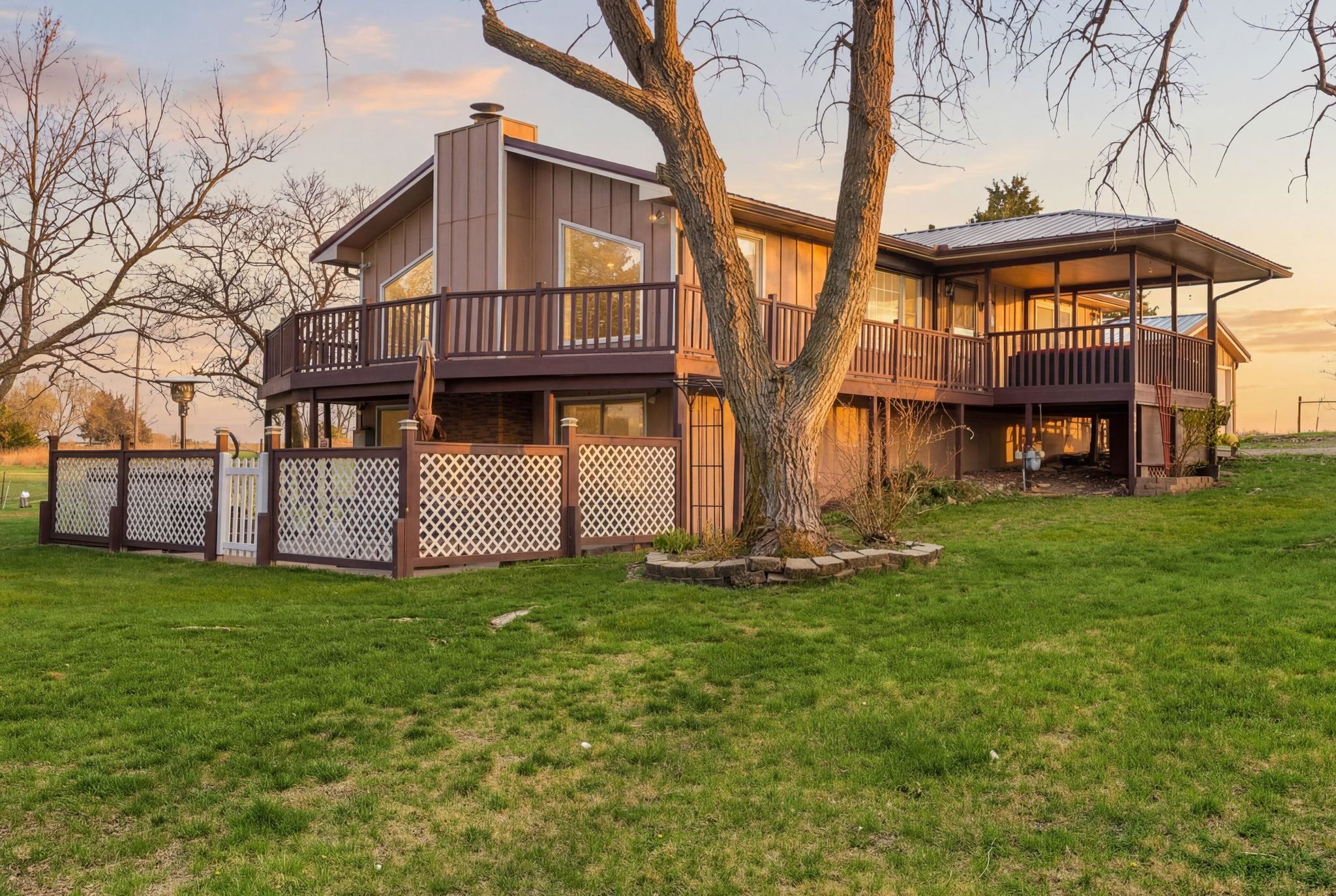 38 Hillcrest Drive Marion KS 66861-9365
