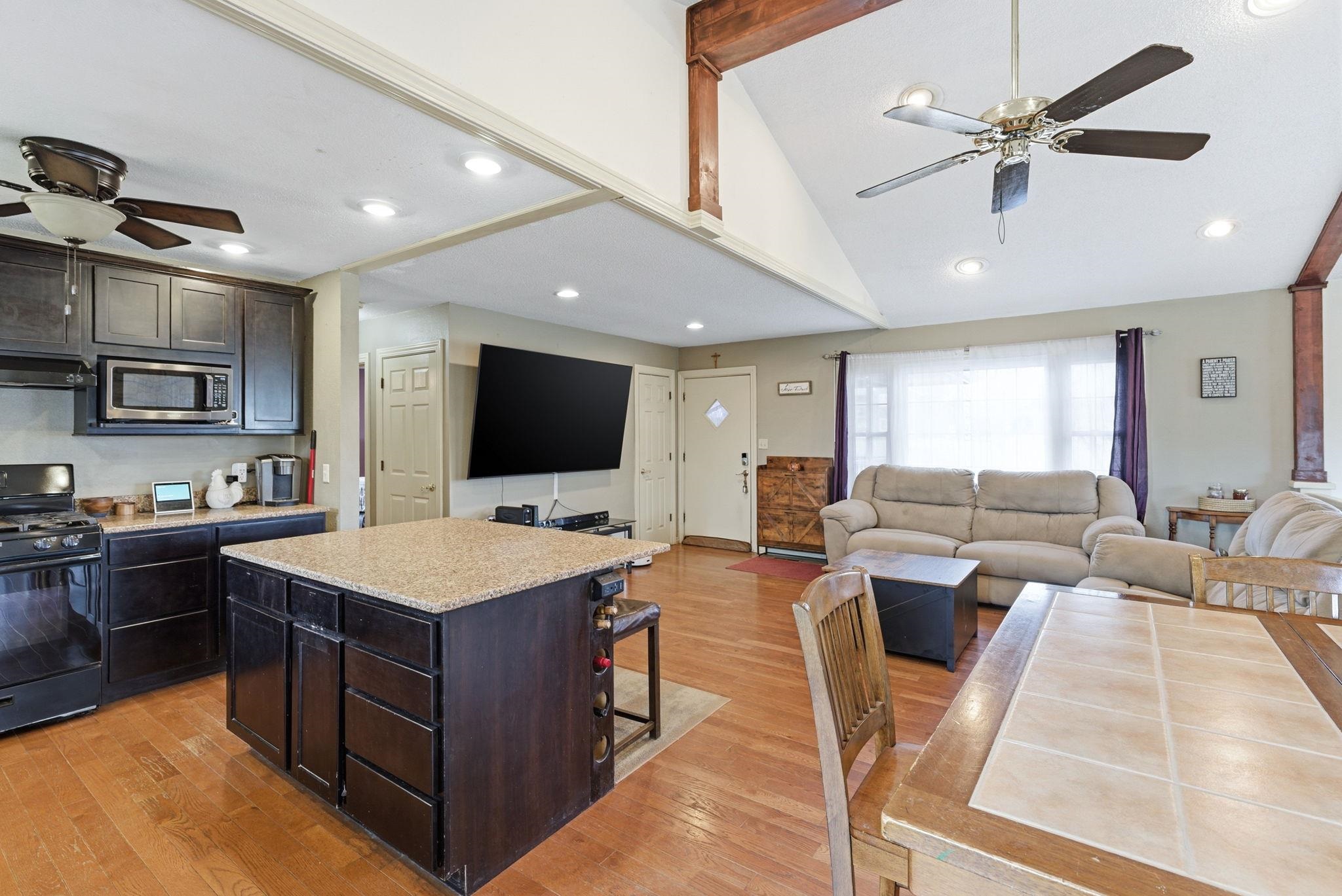 38 Hillcrest Drive Marion KS 66861-9365
