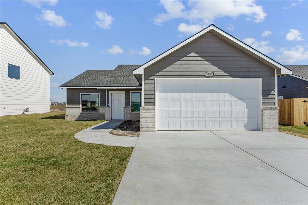 5186 N Toben Drive Bel Aire KS 67226