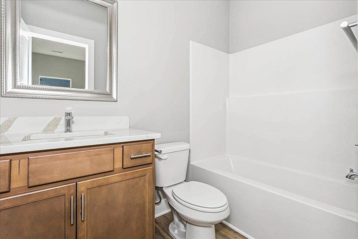 5186 N Toben Drive Bel Aire KS 67226