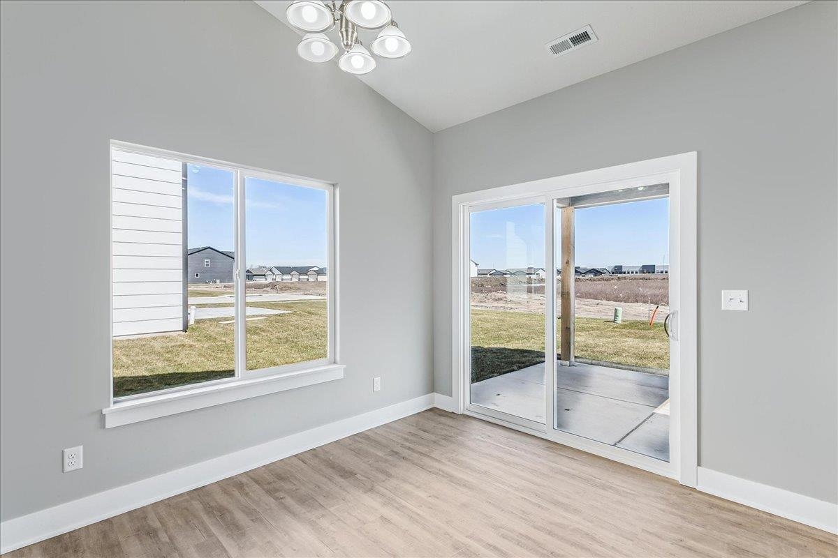 5186 N Toben Drive Bel Aire KS 67226