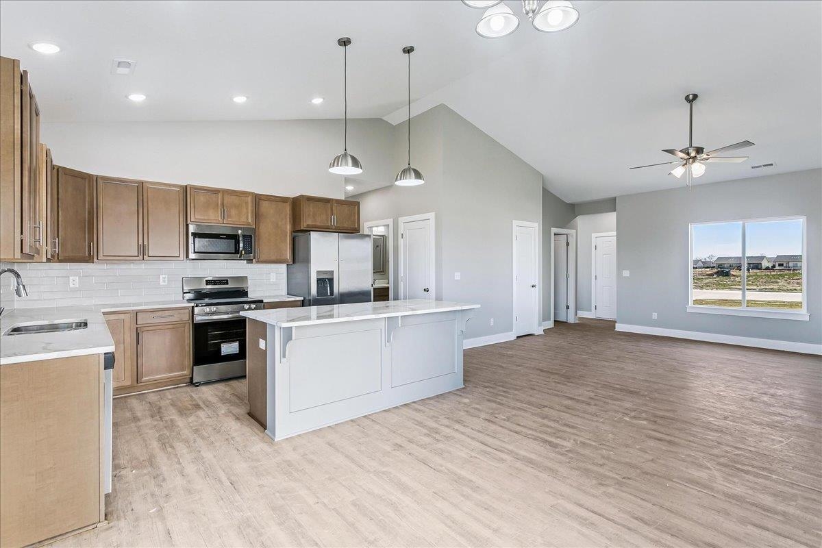 5186 N Toben Drive Bel Aire KS 67226