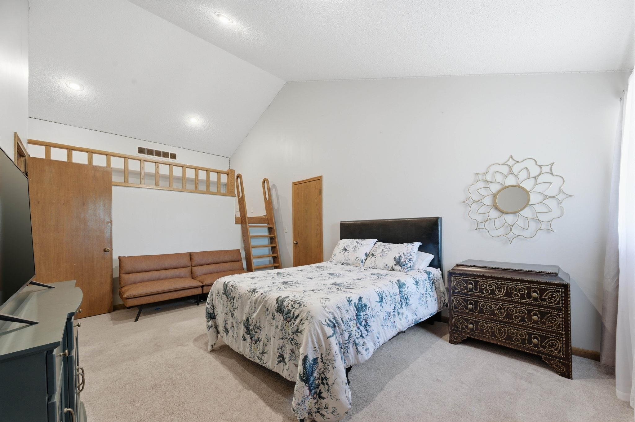2571 N Greenleaf Court Wichita KS 67226