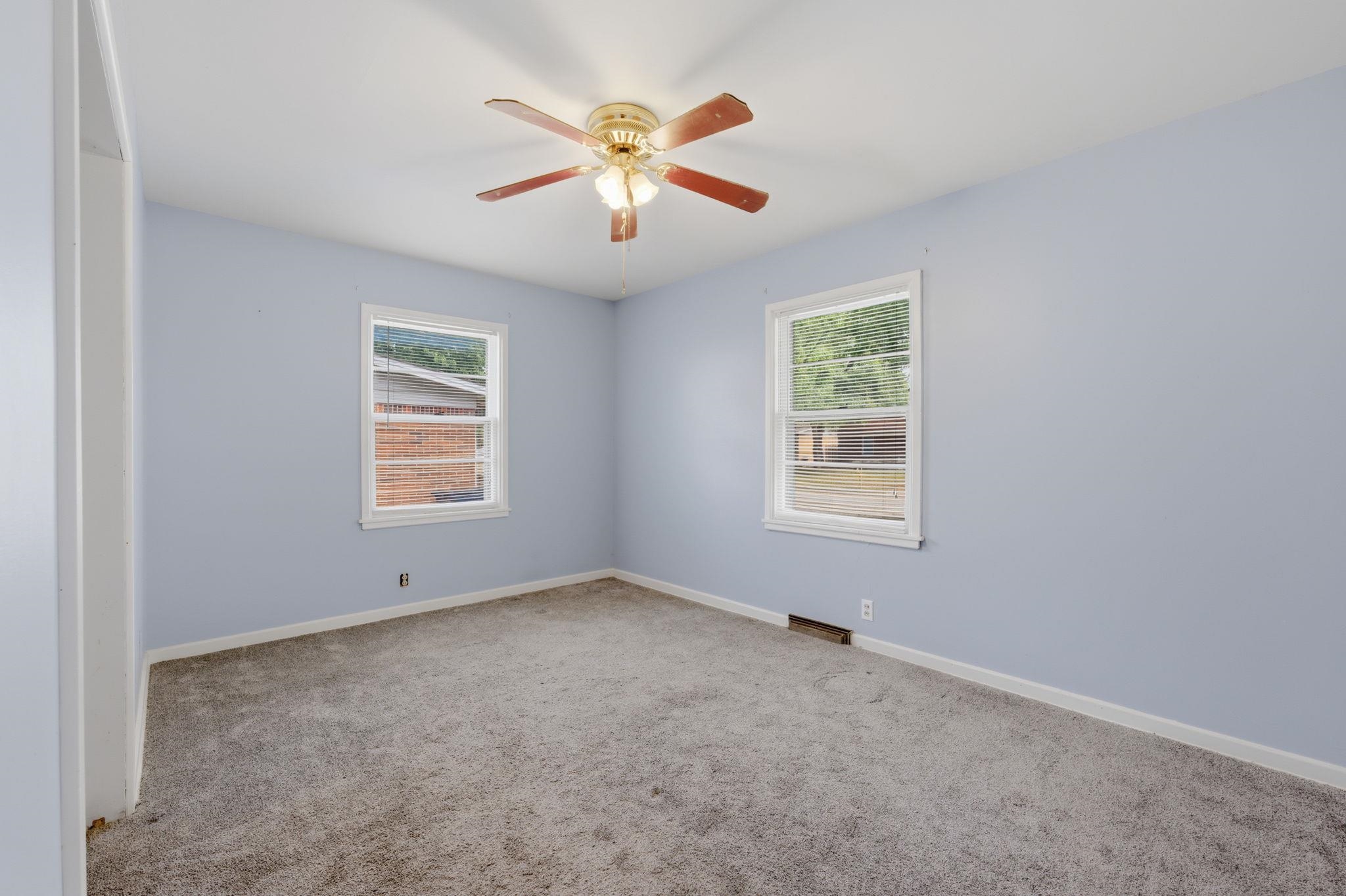 1202 E Del Mar Street Wichita KS 67216