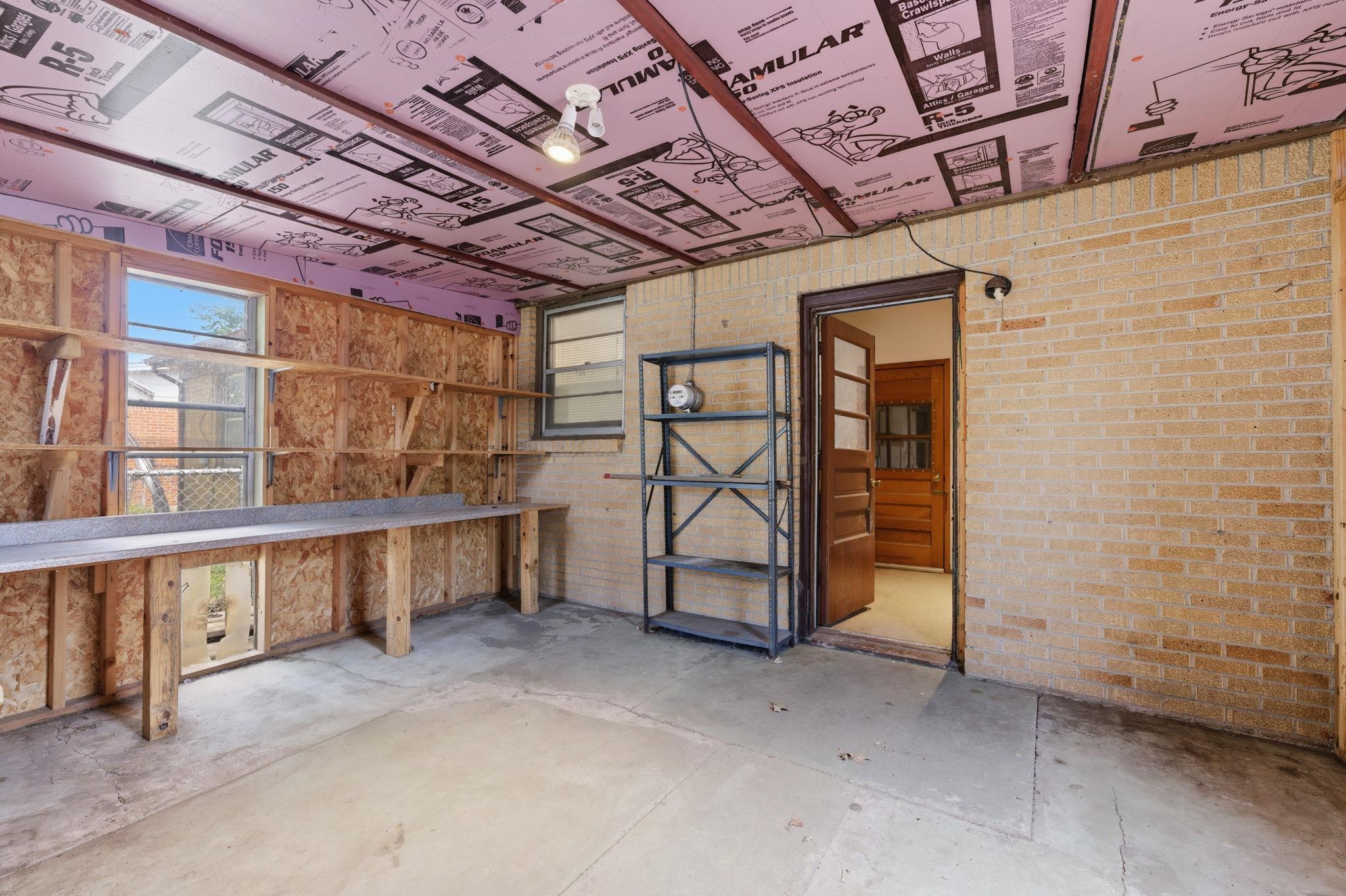 1202 E Del Mar Street Wichita KS 67216