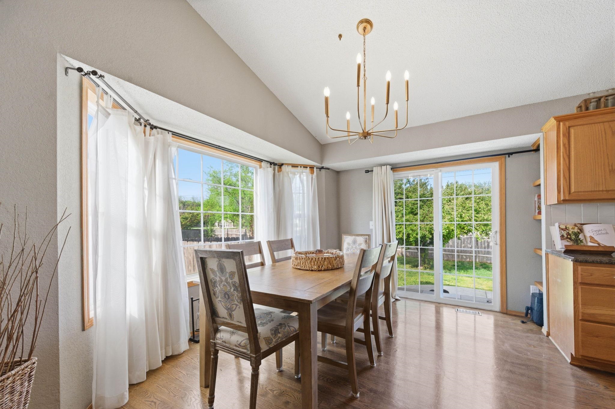 849 S Sunset Circle Andover KS 67002