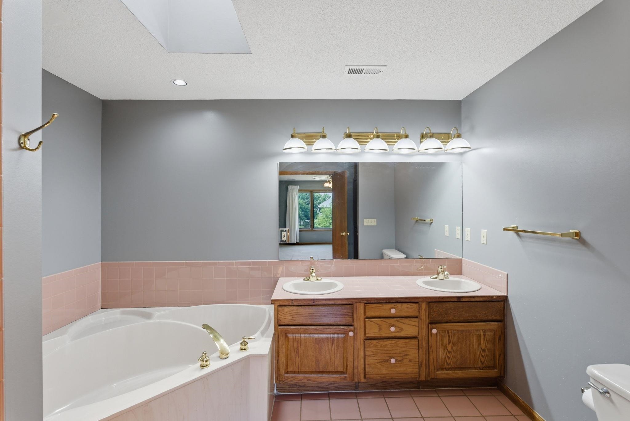 9406 E Lakepoint Drive Wichita KS 67226