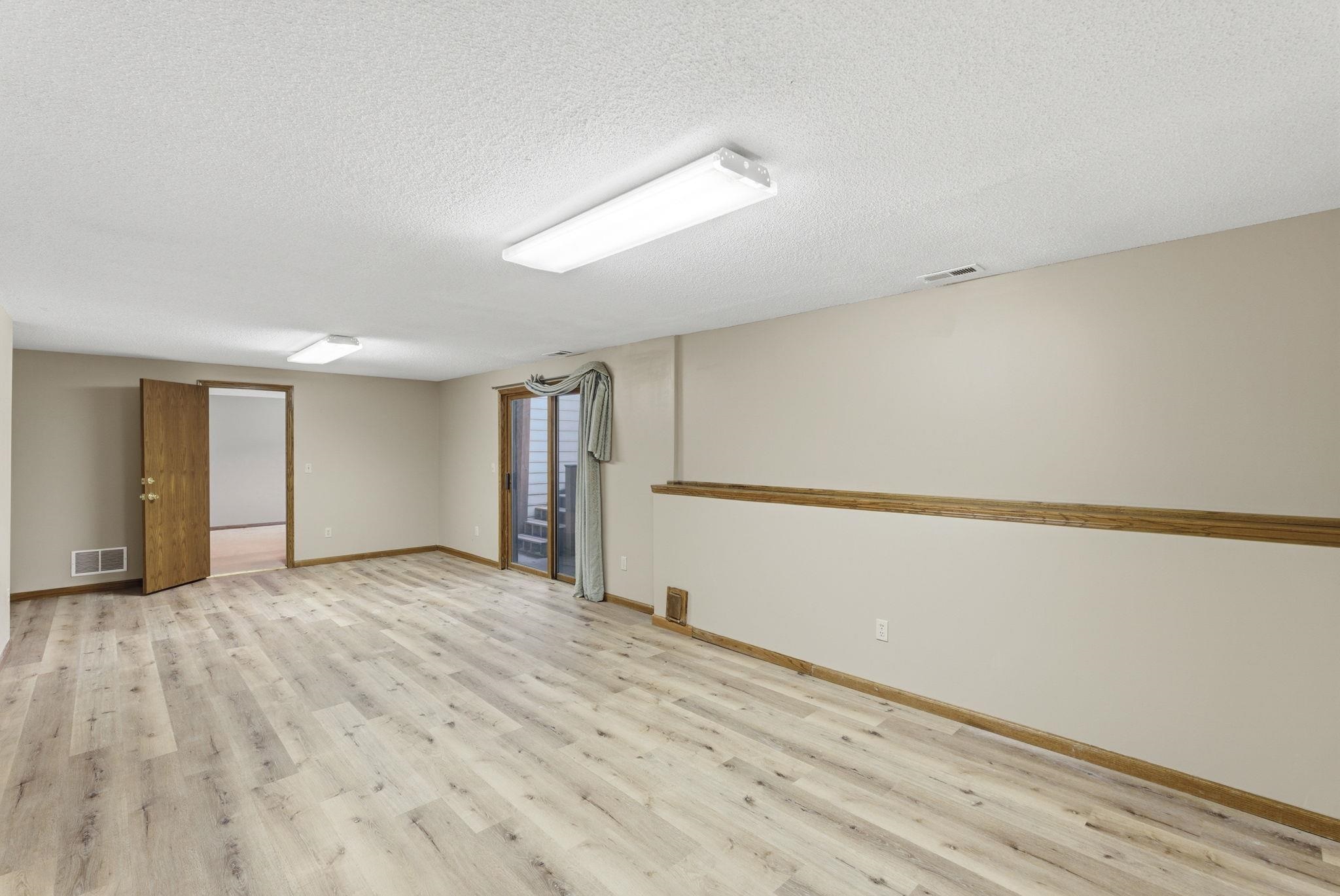9406 E Lakepoint Drive Wichita KS 67226