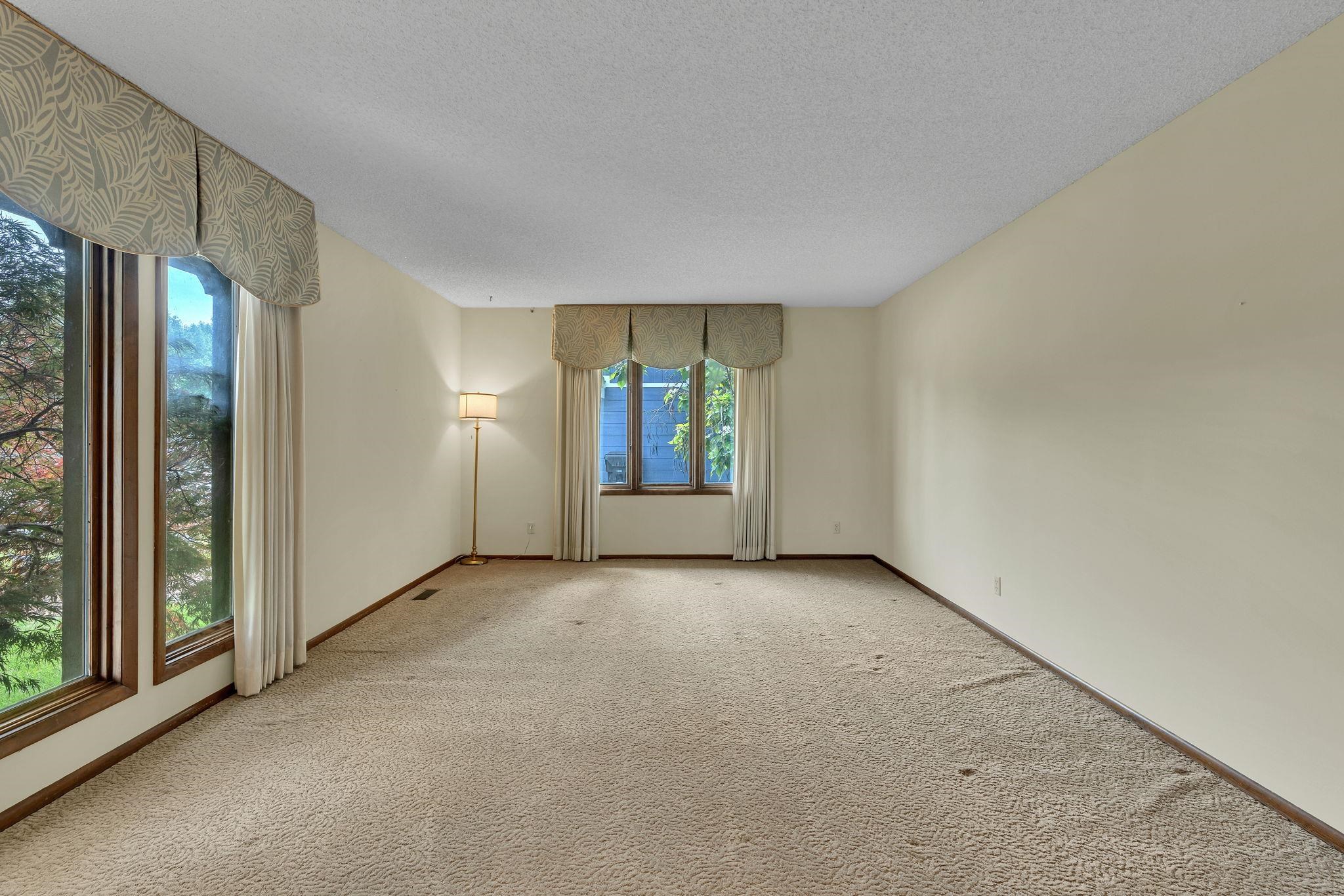 1557 N Caddy Lane Wichita KS 67212-1235