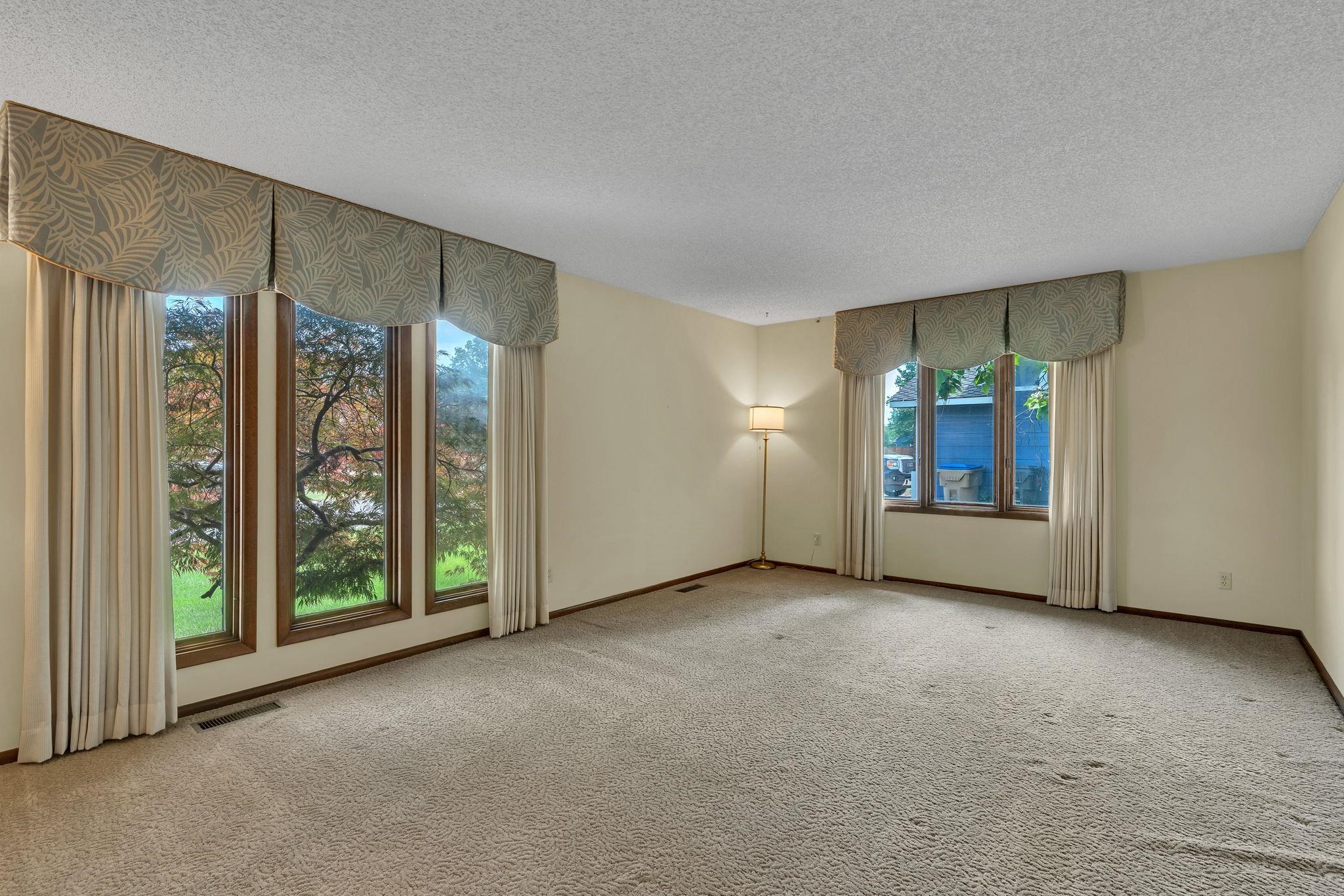 1557 N Caddy Lane Wichita KS 67212-1235