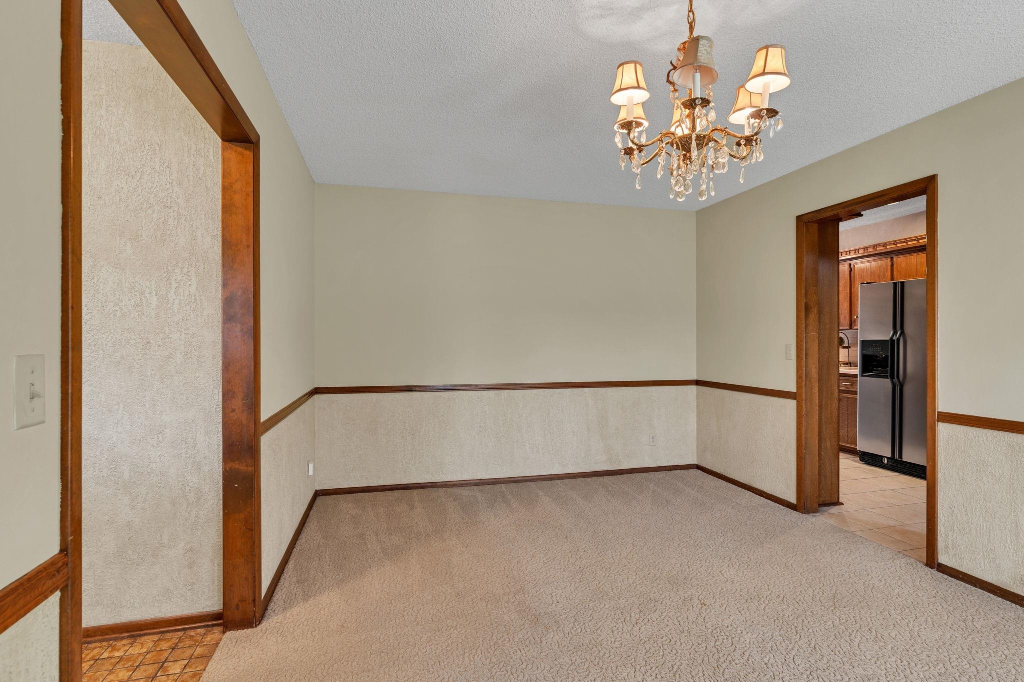 1557 N Caddy Lane Wichita KS 67212-1235