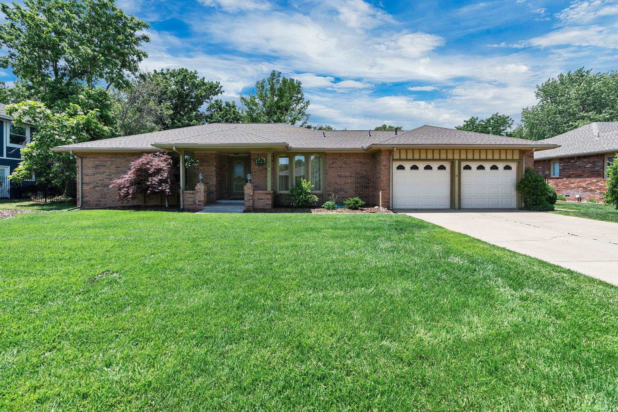 1557 N Caddy Lane Wichita KS 67212-1235