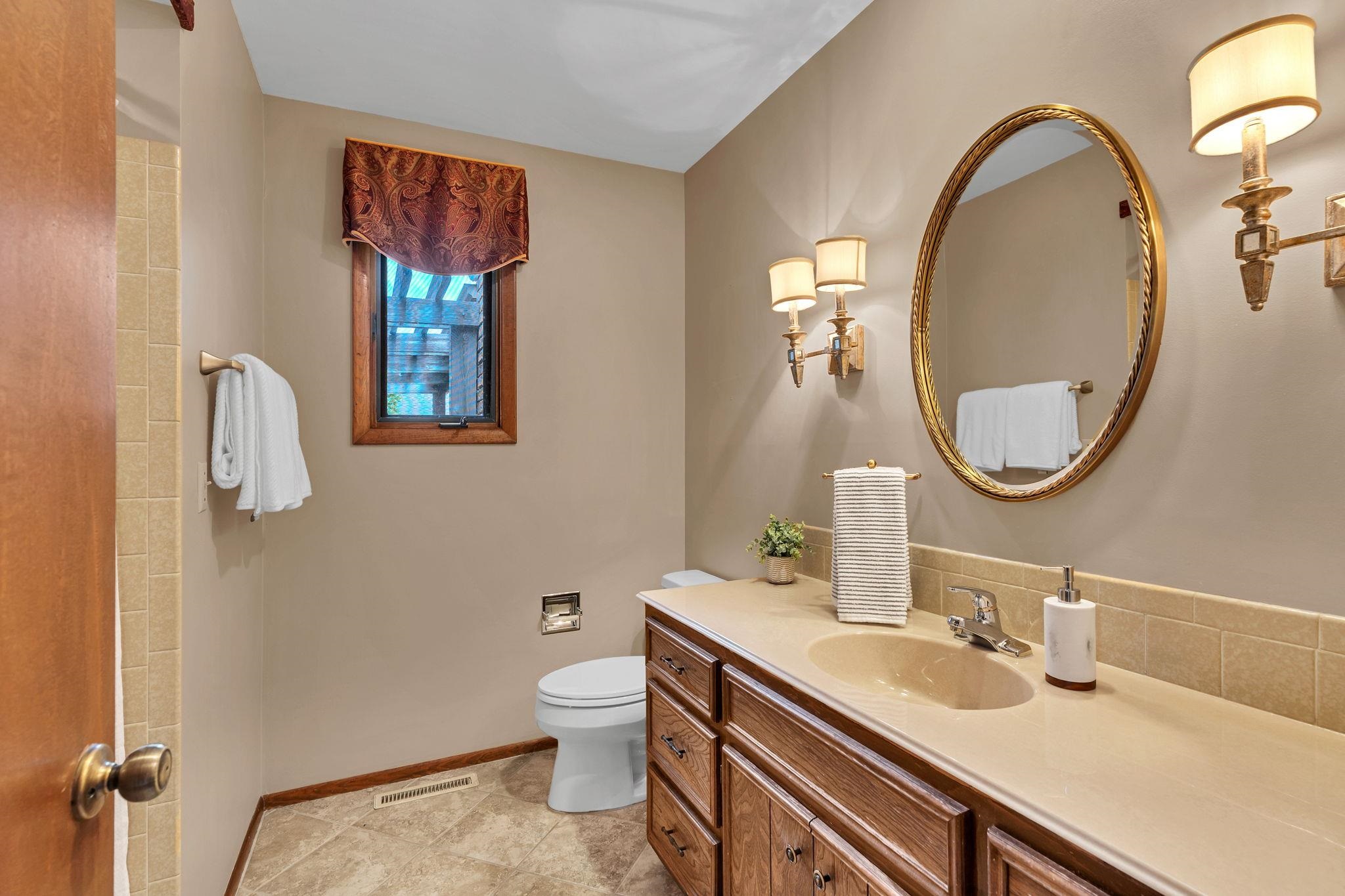 1557 N Caddy Lane Wichita KS 67212-1235