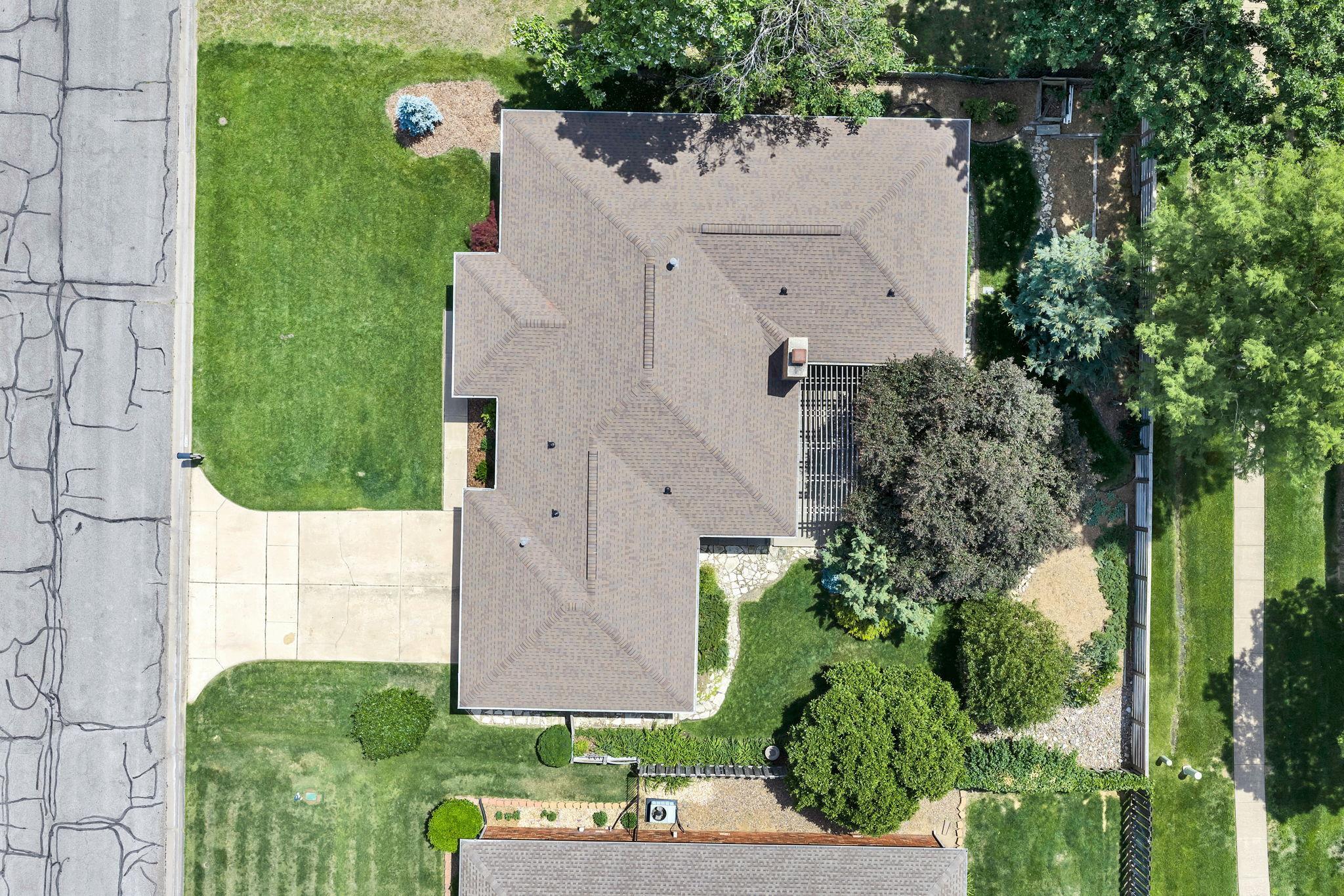 1557 N Caddy Lane Wichita KS 67212-1235