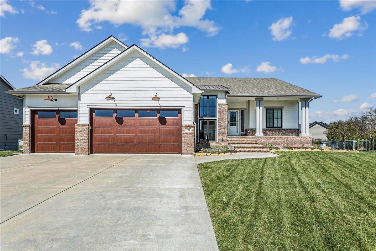744 S Glen Wood Court Wichita KS 67230