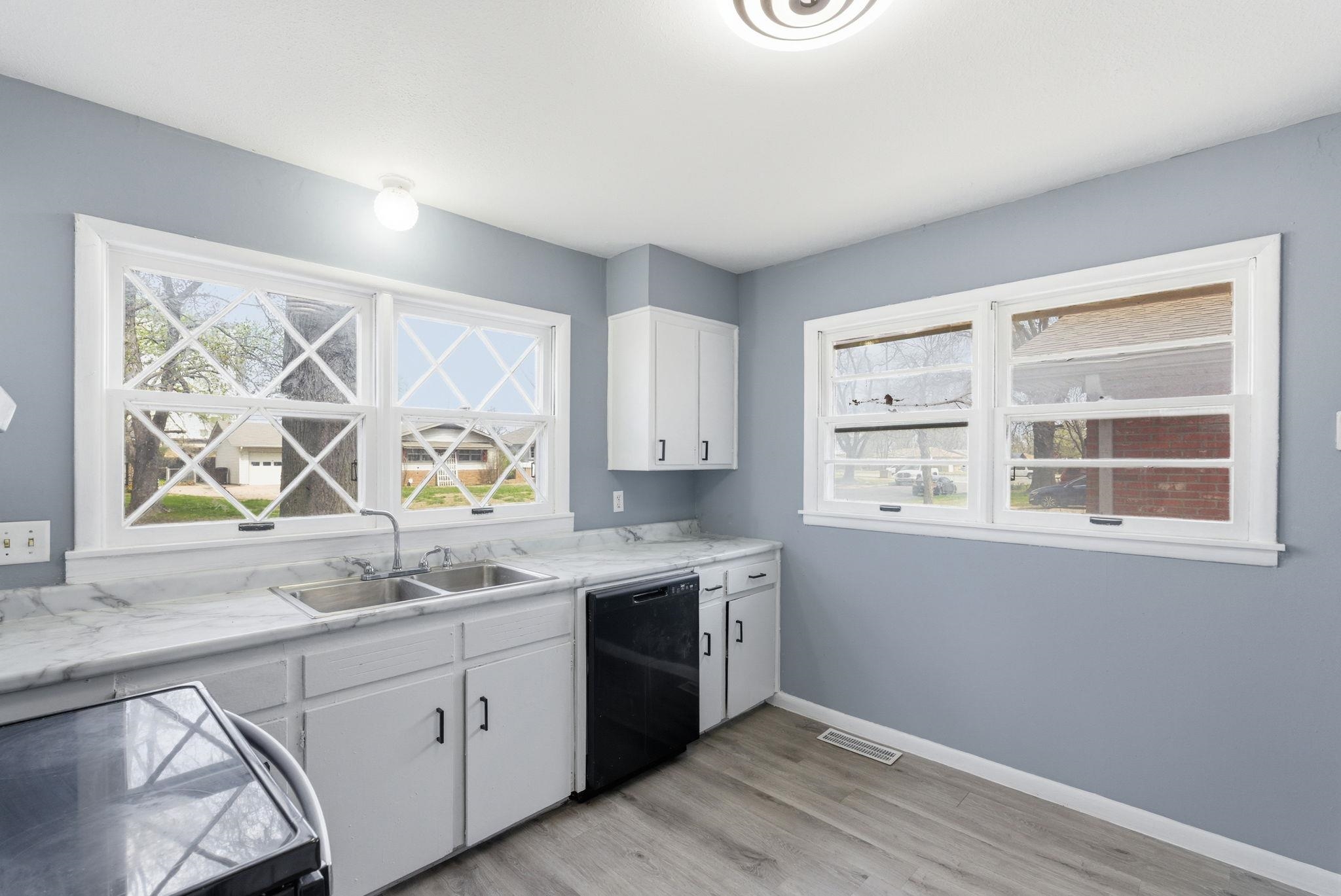 7903 E Indianapolis Street Wichita KS 67207