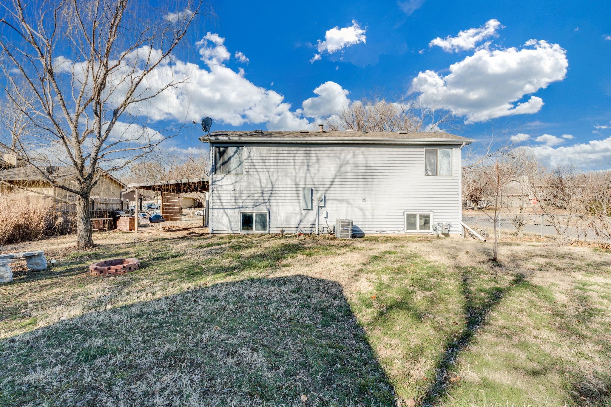 2048 N Forest Park Street Derby KS 67037