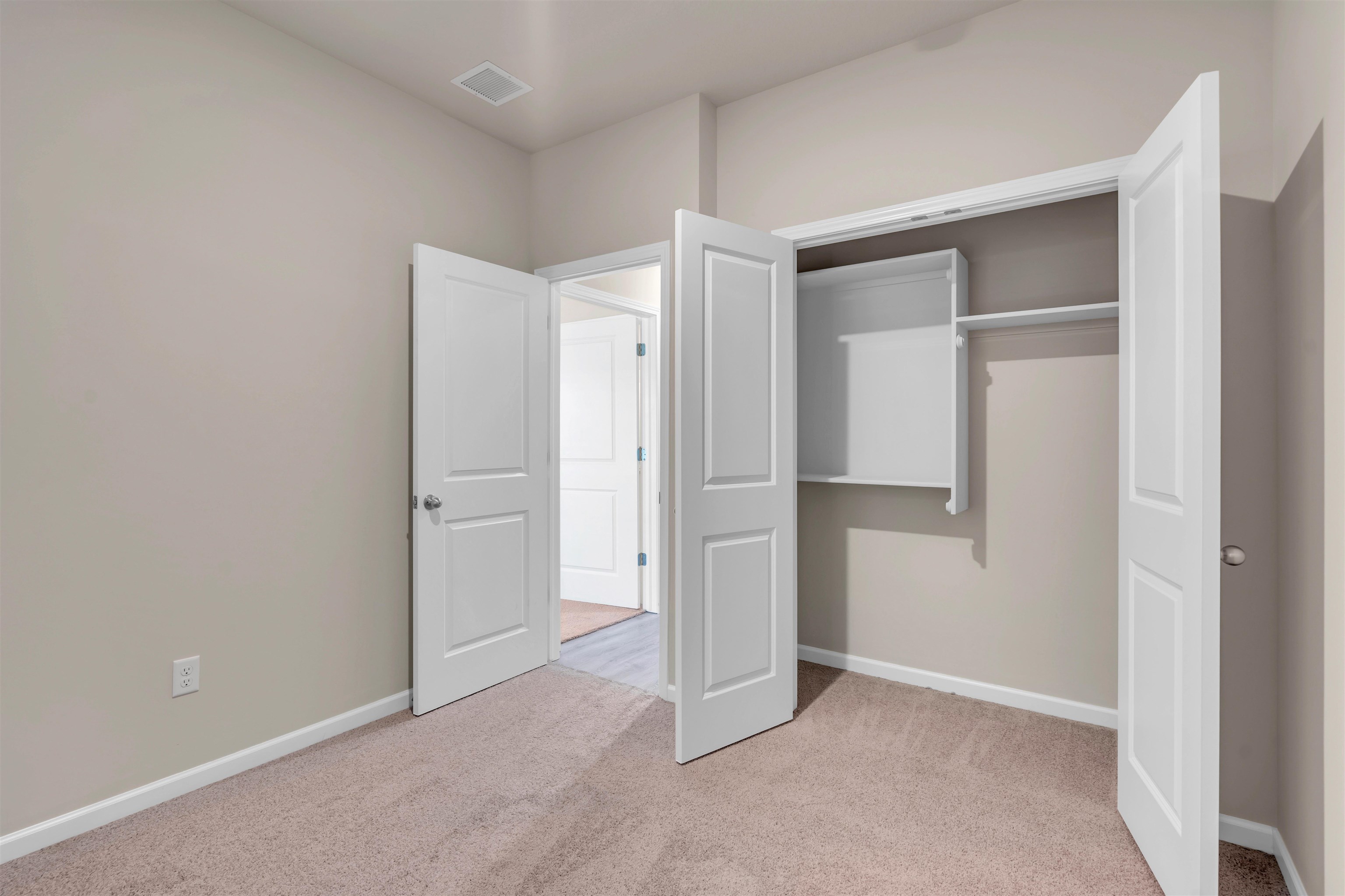 3139 E Highridge Court Park City KS 67219