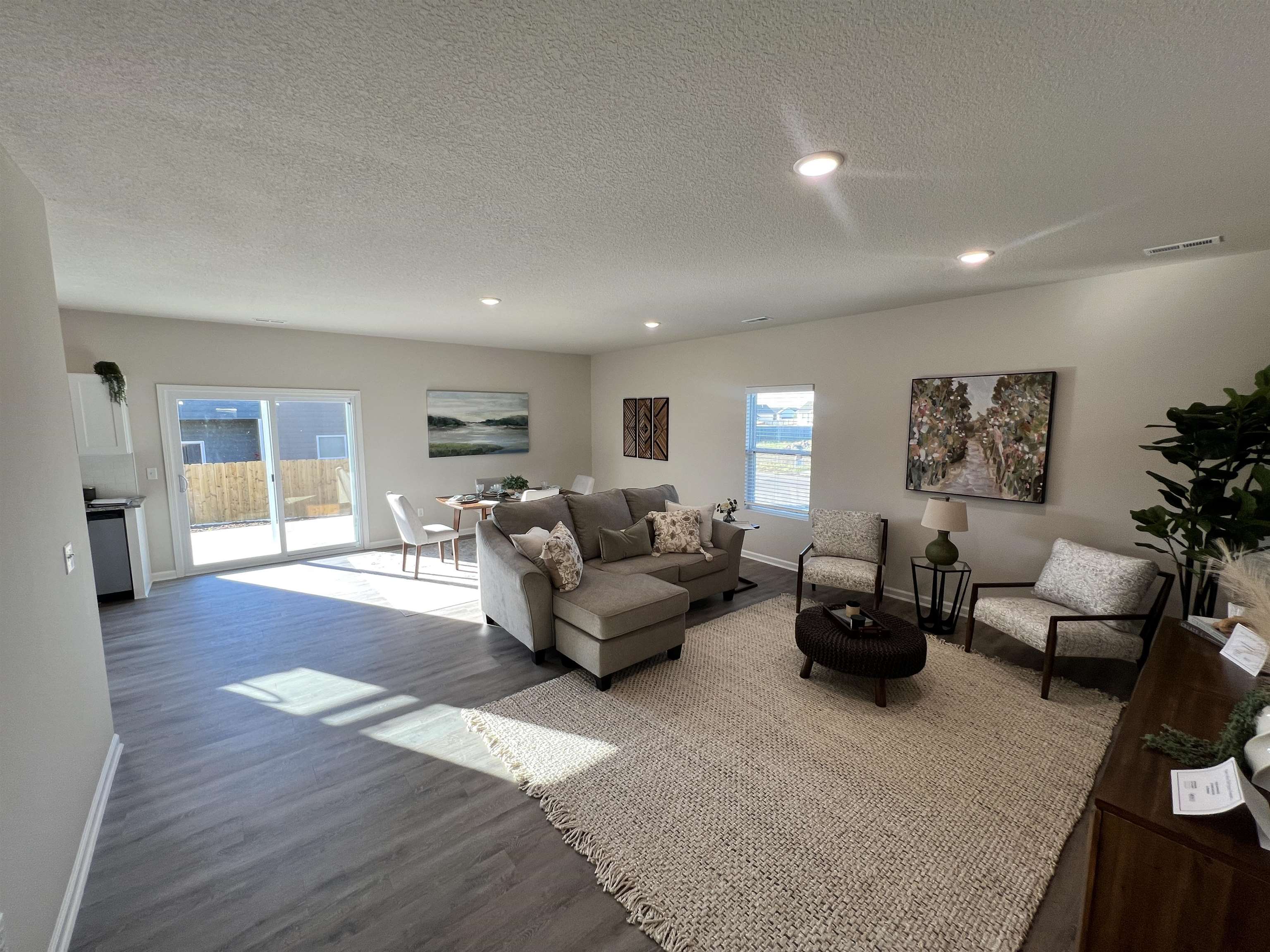 3139 E Highridge Court Park City KS 67219