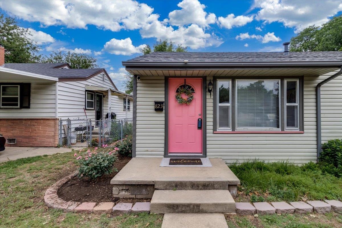 823 S Erie Wichita KS 67211