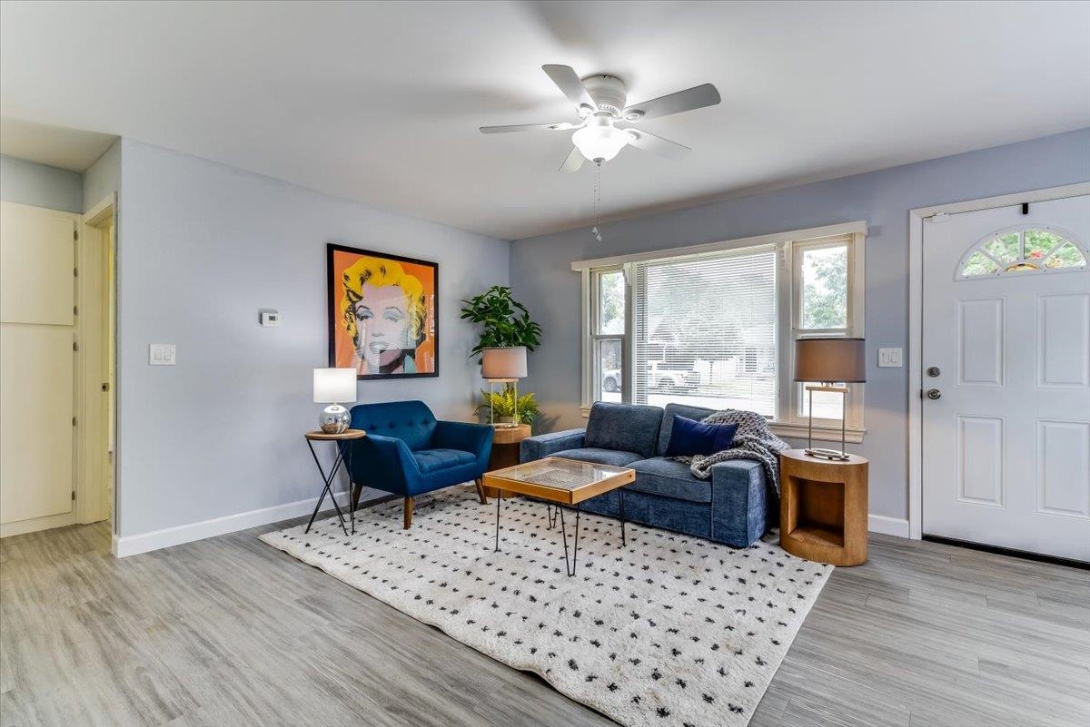 823 S Erie Wichita KS 67211