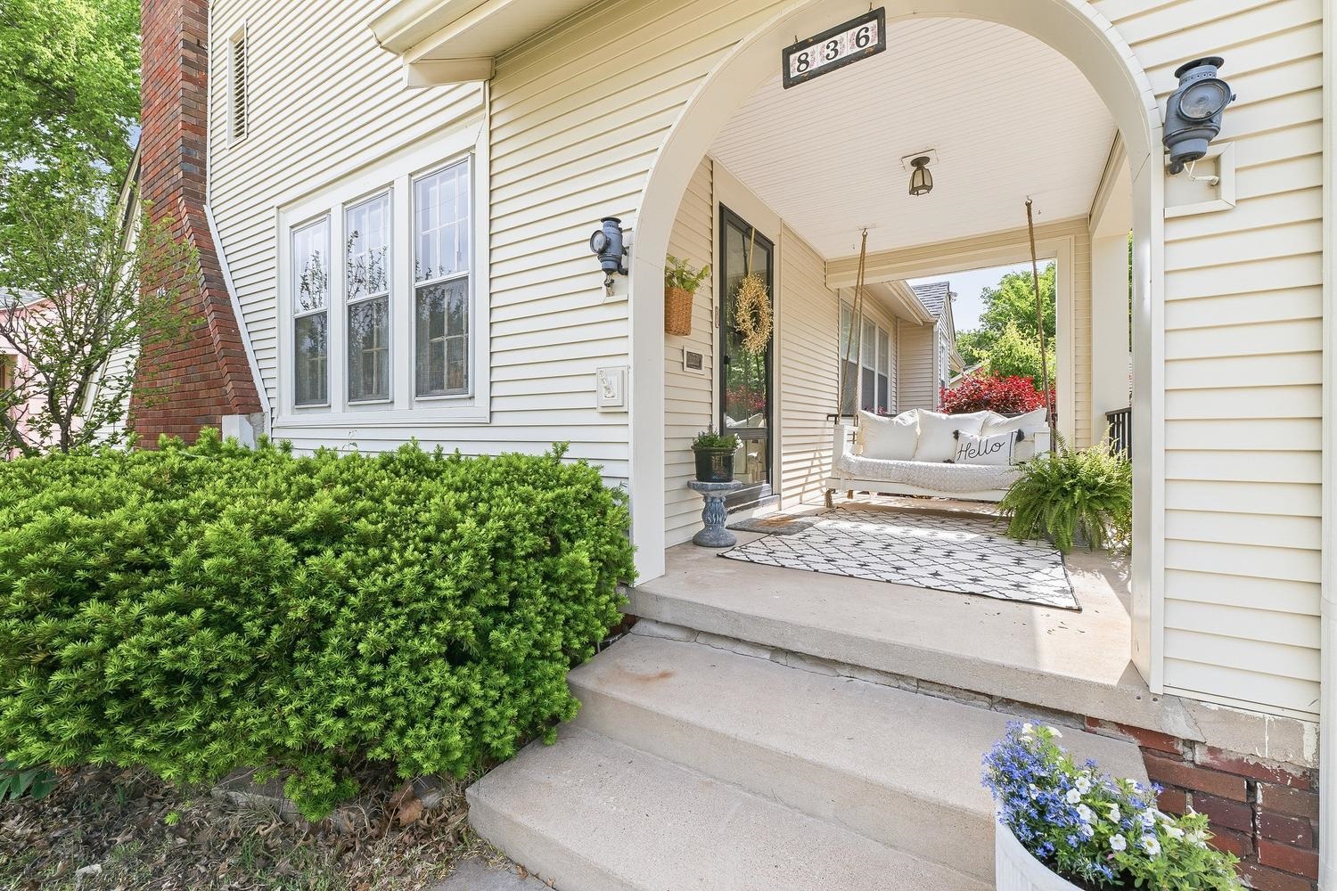 836 S Madison Avenue Wichita KS 67211