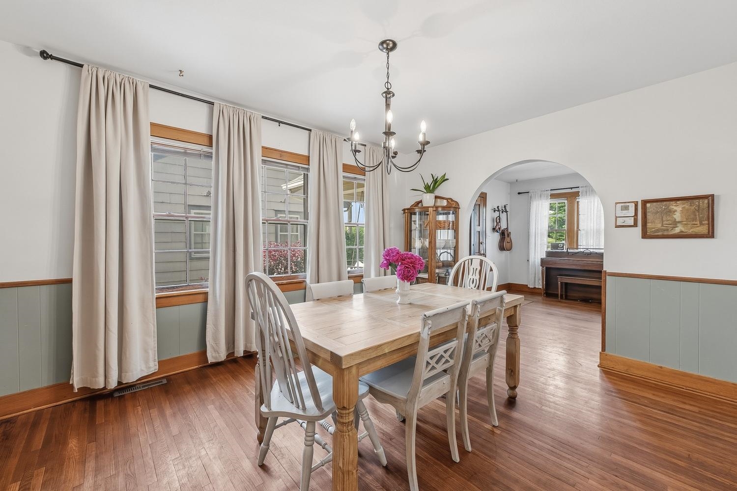 836 S Madison Avenue Wichita KS 67211