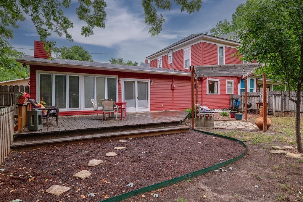 1423 Fuller Winfield KS 67156