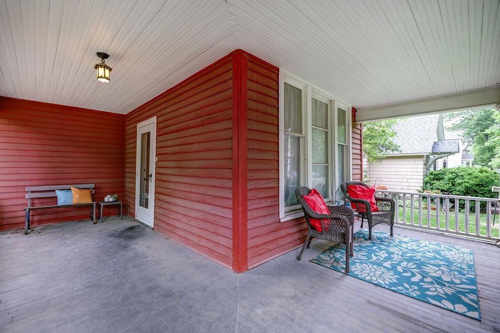 1423 Fuller Winfield KS 67156
