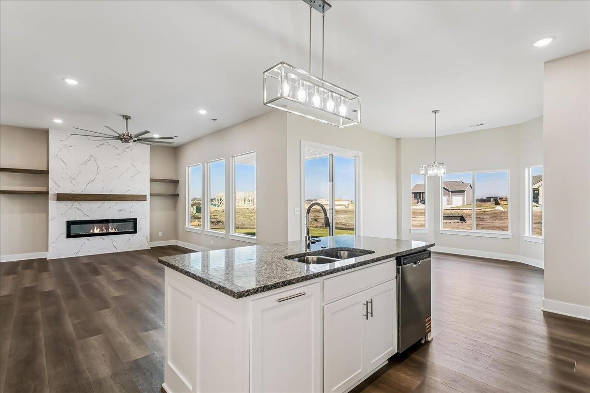 1530 E Appleton Street Valley Center KS 67147