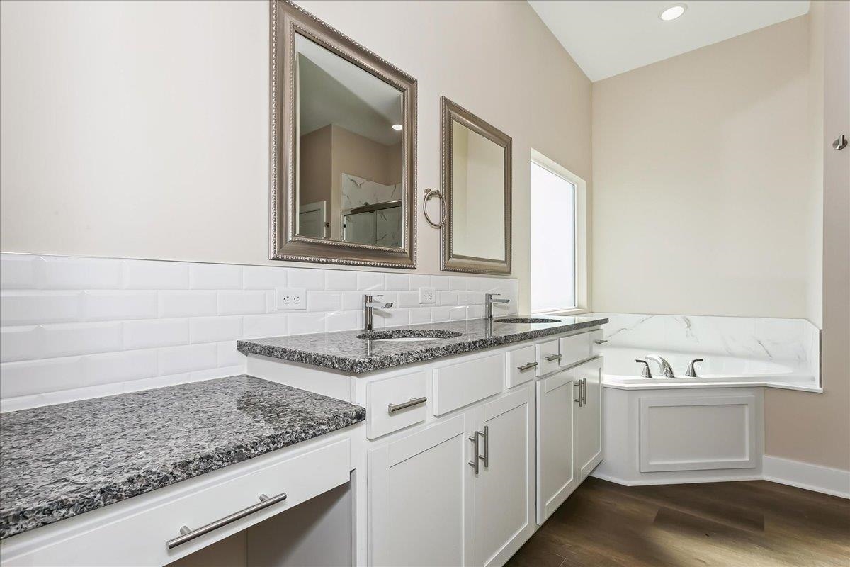 1530 E Appleton Street Valley Center KS 67147