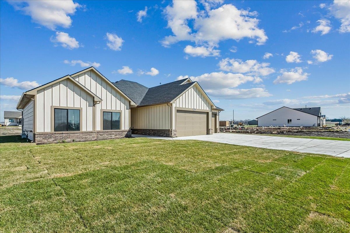 1530 E Appleton Street Valley Center KS 67147